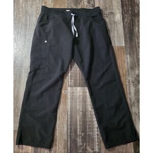 Figs Black Cairo Cargo Scrub Pants Size Large/Short